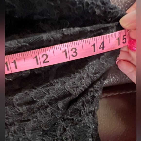 Gorgeous vintage Guess size S strapless lace dress - Picture 5 of 6